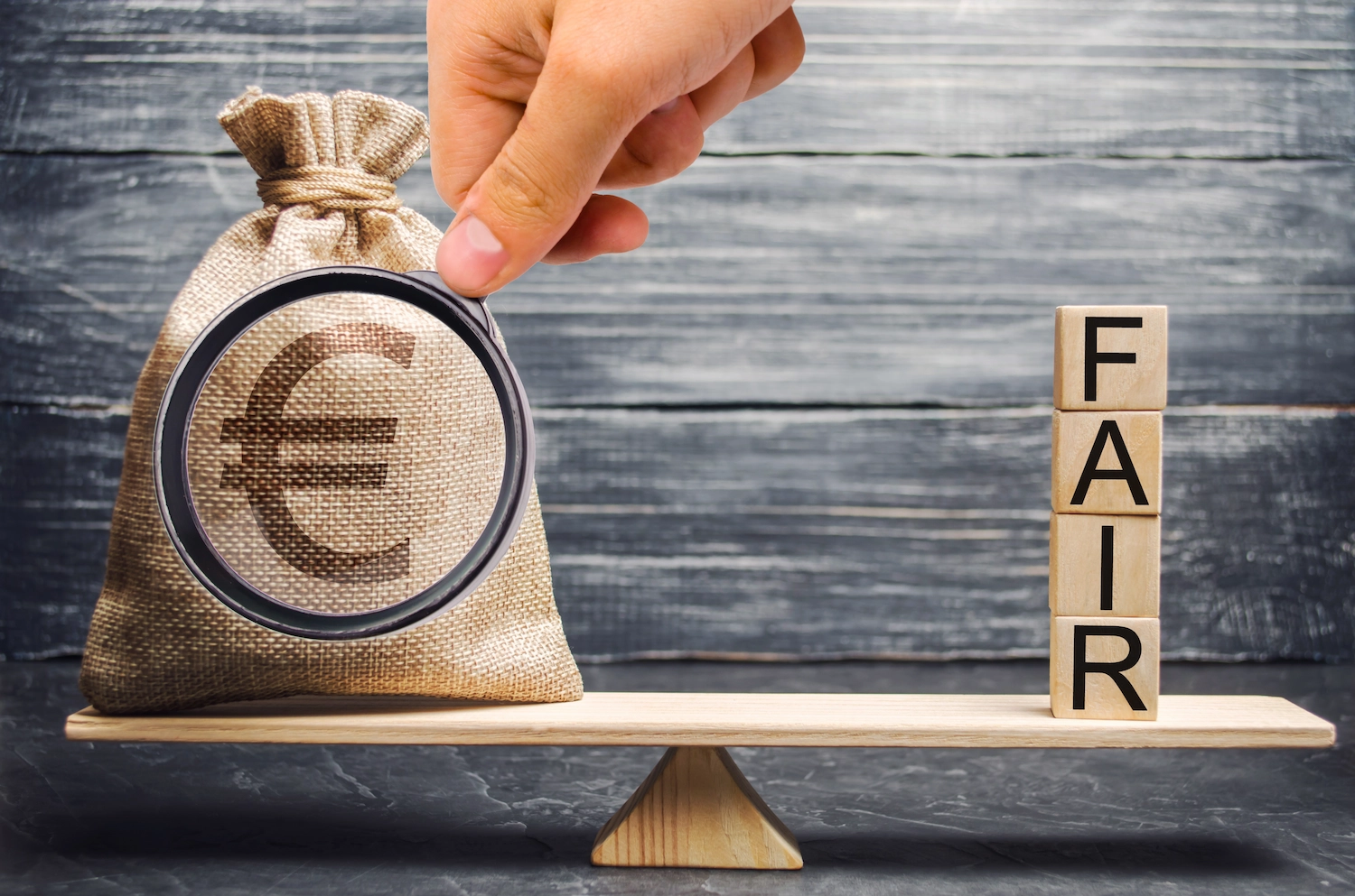 ค่าธรรมเนียมต่ออายุ work permit